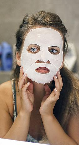 Collagen Peptides Used in Facial Mask