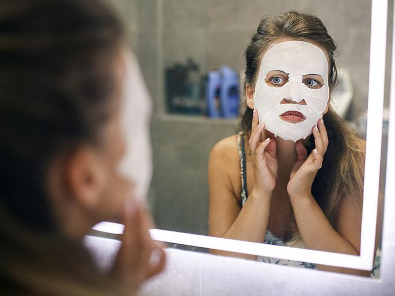 Collagen Peptides Used in Facial Mask